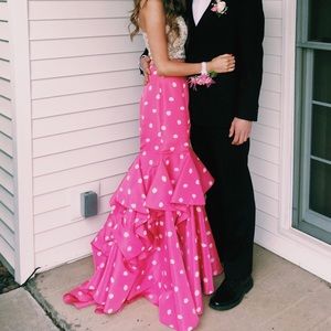 Sherri hill prom dress